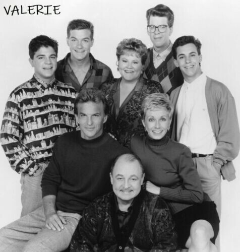 VALERIE / Doug Keyes 1986 Script, Hogan Family "Executive Material"