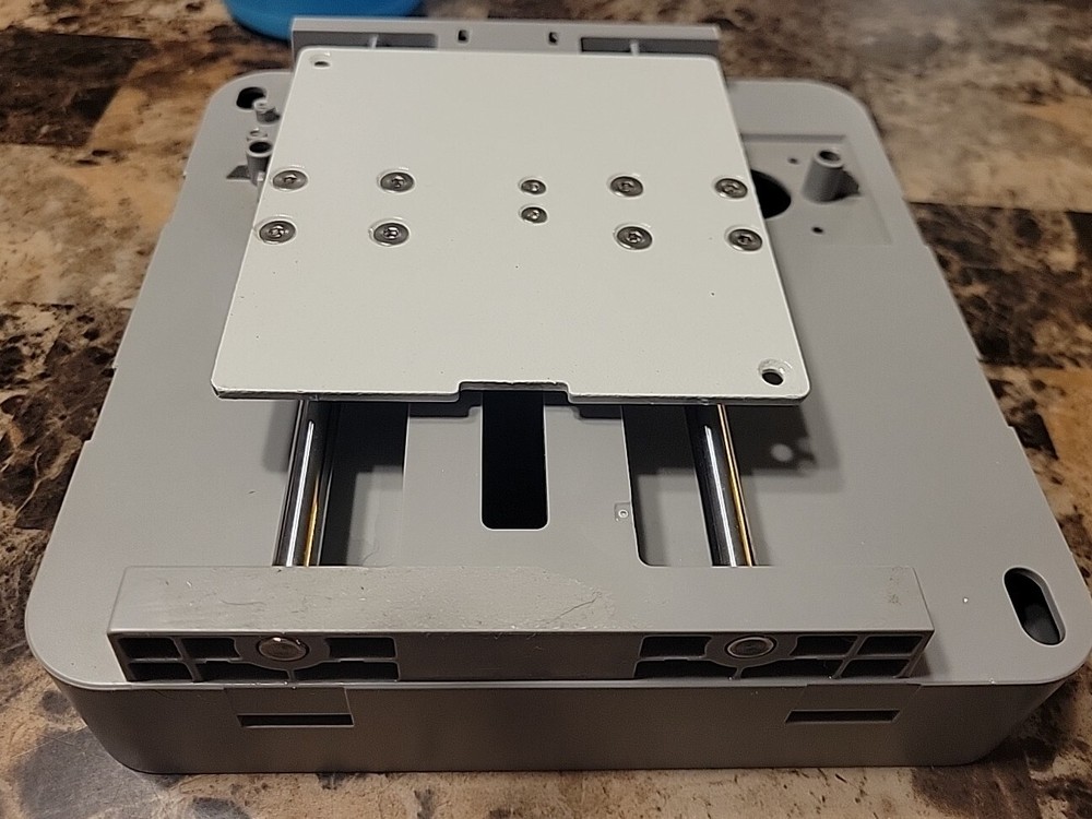 Tina 2 / wifi 3D printer (parts) Bottom bed assembly
