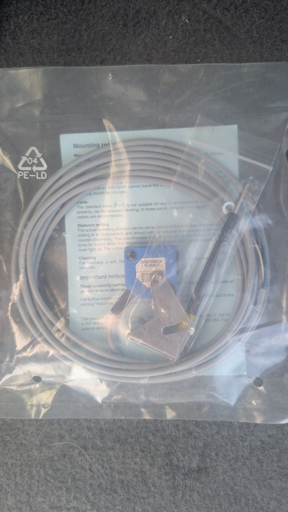 Contrinex LTK-3030-101 Compact Photoelectric Sensor