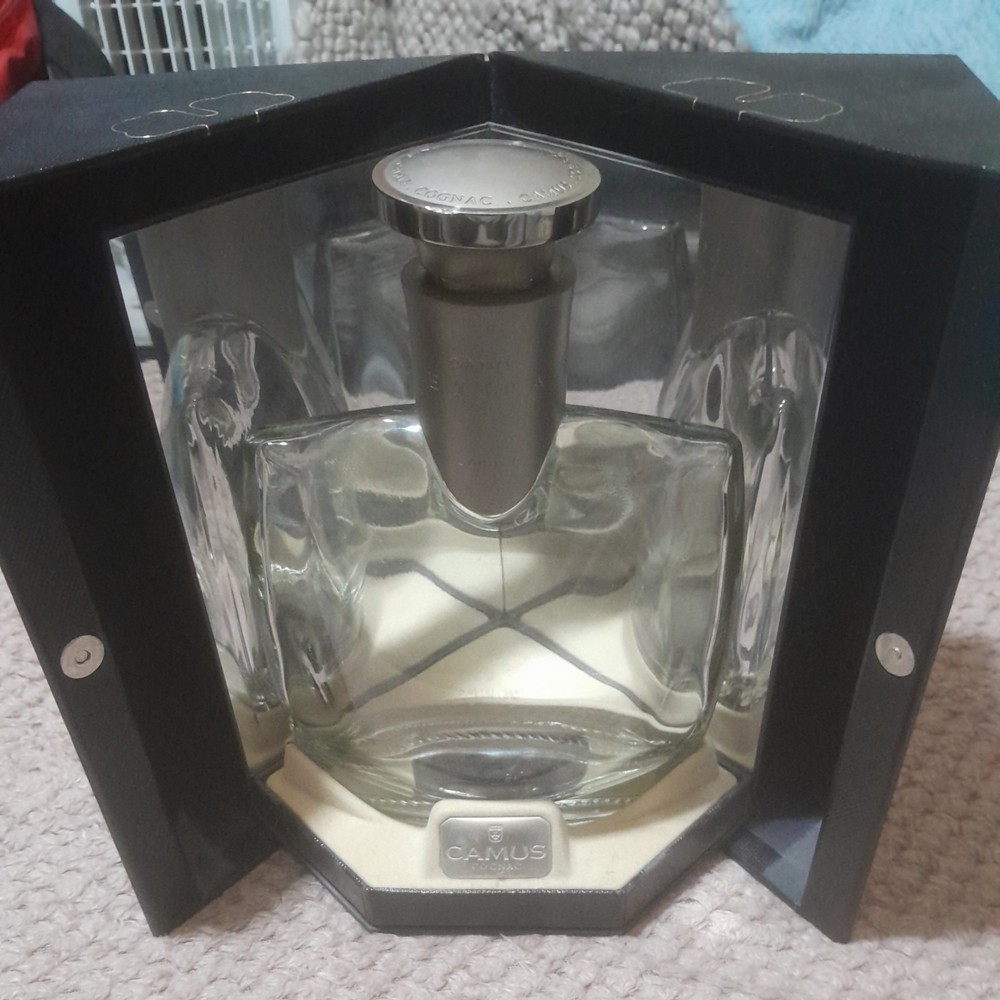 Authentic Empty Camus Extra Cognac Rare Crystal bottle 70cl Excellent Condition