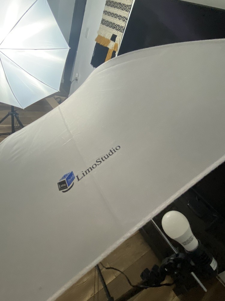 LimoStudio 33-inch Diameter White Umbrella Reflector Diffuser Kit (2 Set)