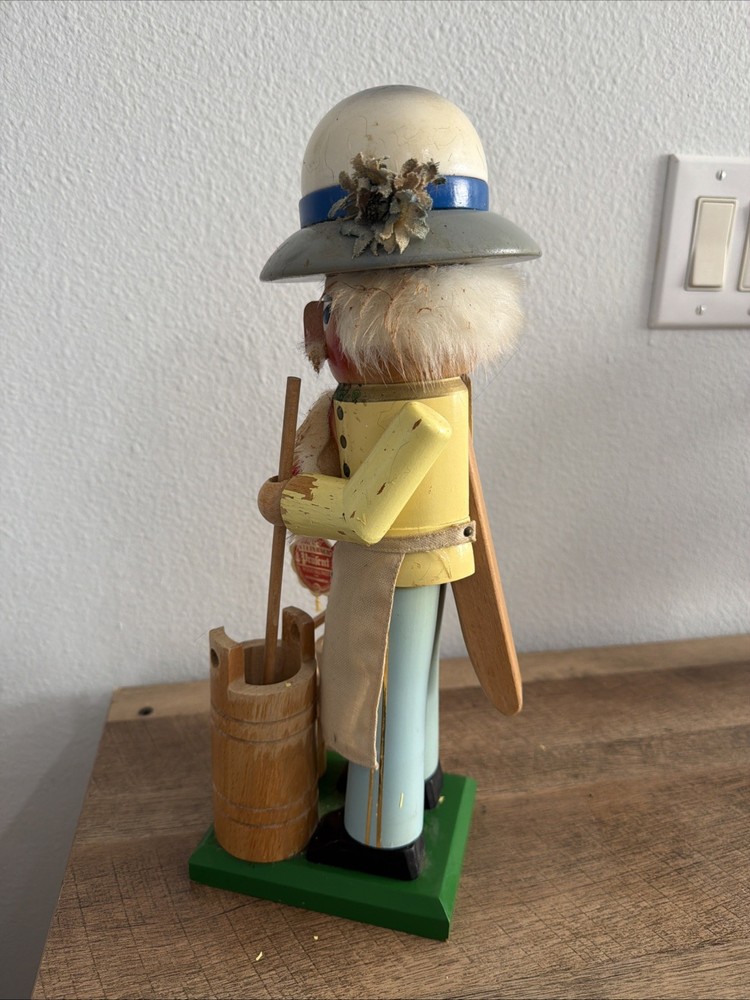 Steinbach - Dairy Farmer - 15" German Christmas Nutcracker No Box