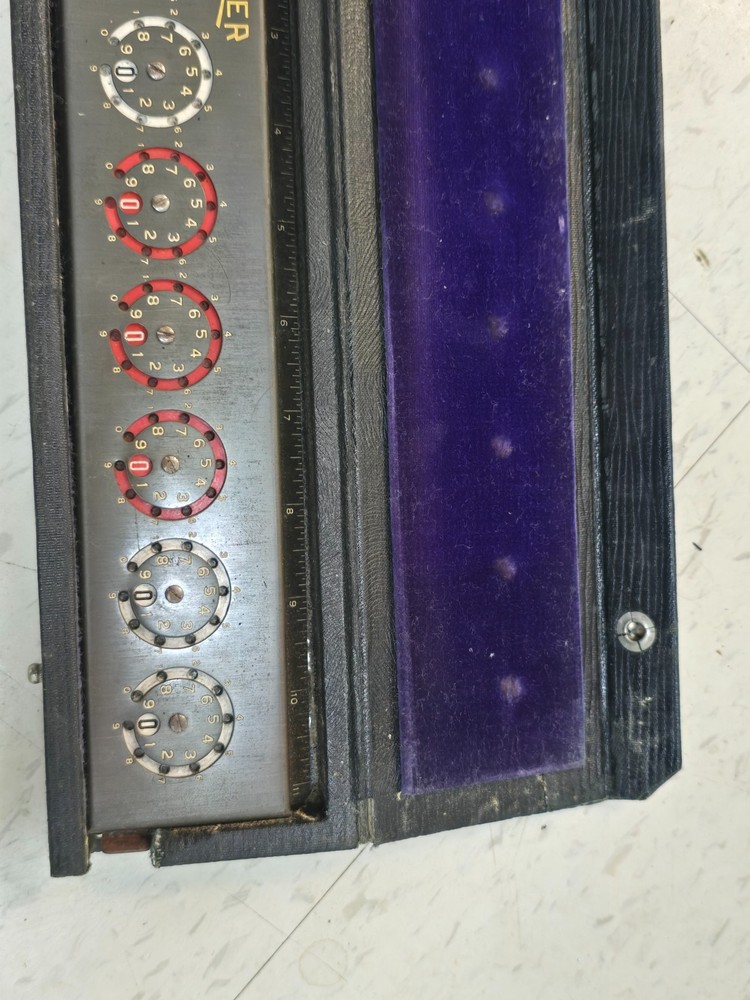 Vintage ADDOMETER calculator/Standard Adding Machine Co w/ Stylus In Box