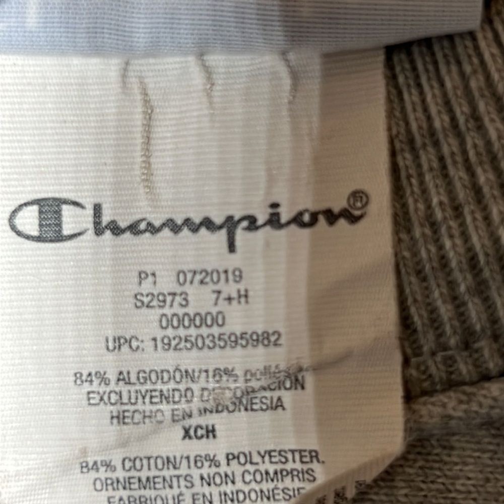 Champion reverse weave sweatshirt size XS