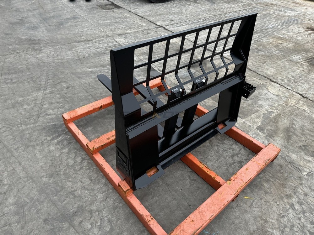 Skid Steer Loader GP Fork Carriage, 50in
