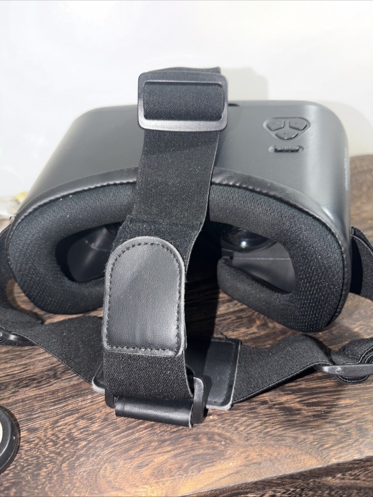 Dream Vision Pro Virtual Reality Headset - Black Smartphone Compatible