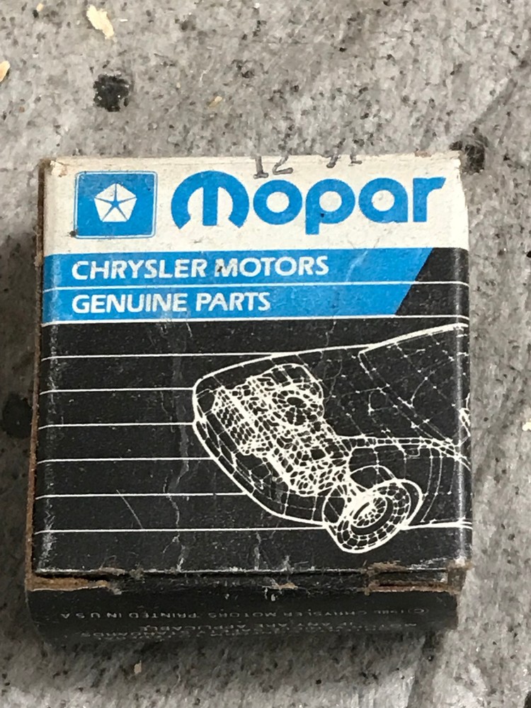NOS Mopar cigarette lighter element. 3004 190.       b5