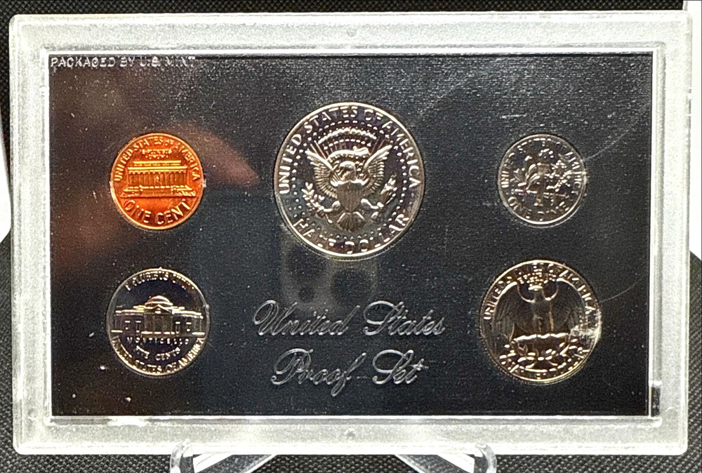 Uncirculated 1972 United States Proof Set