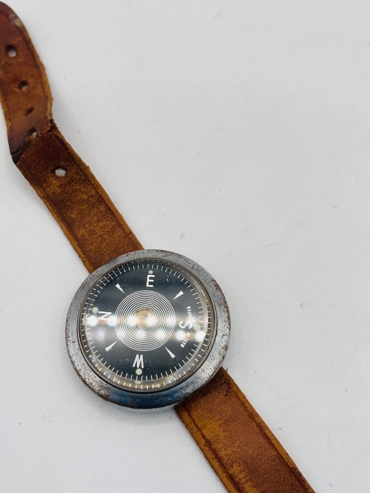 Wrist Compass with Brown Leather Strap Black Analog Dial for Hiking & Scouting