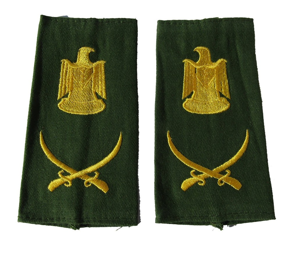 Iraqi Major General shoulder boards on Green fabric