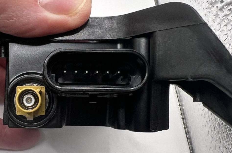 SKI DOO Radio Frequency Module 515179191 W/EXTERNAL ANTENNA