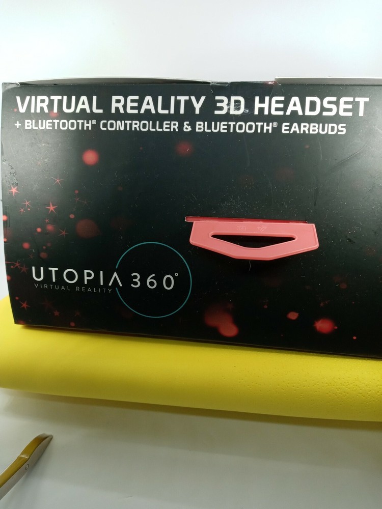 Utopia ReTrak 360 Degree 3D VR Headset Bundle Bluetooth Earbuds & Controller NIB