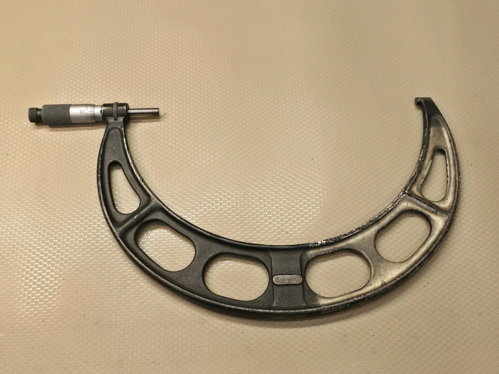 Starrett 436 Outside Micrometer, 10 11" Range LARGE