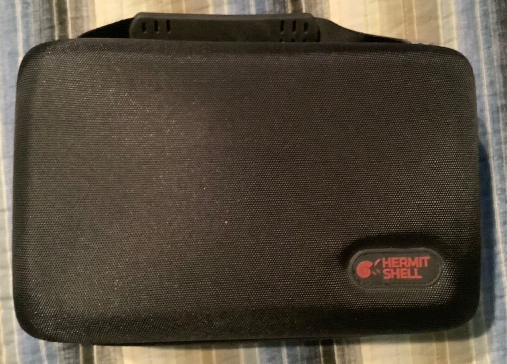 PavaPro 360 Virtual Reality Headset with Gaming Controller and Carry Case