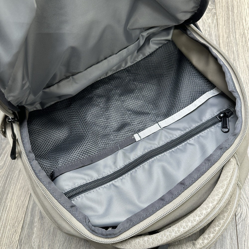 The North Face Backpack Jester Cavern Grey TNF
