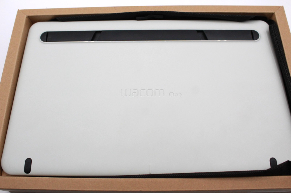 Wacom One Creative Pen Display