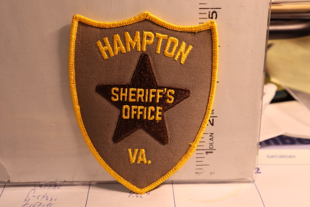police patch   HAMPTON SHERIFF'S OFFICE VIRGINIA LARGER
