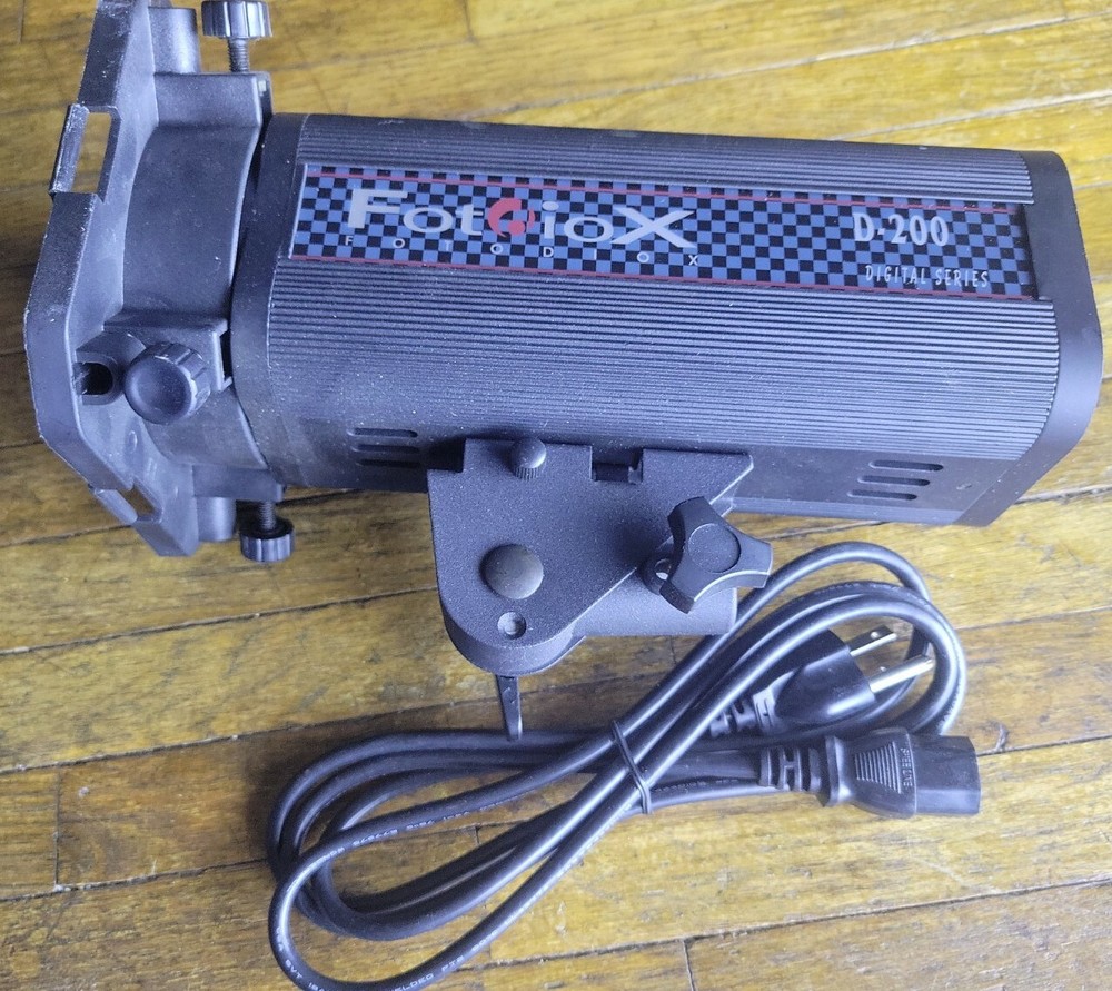 Fotodiox Flash Fan D-200 Digital Series Transmitter/Receiver