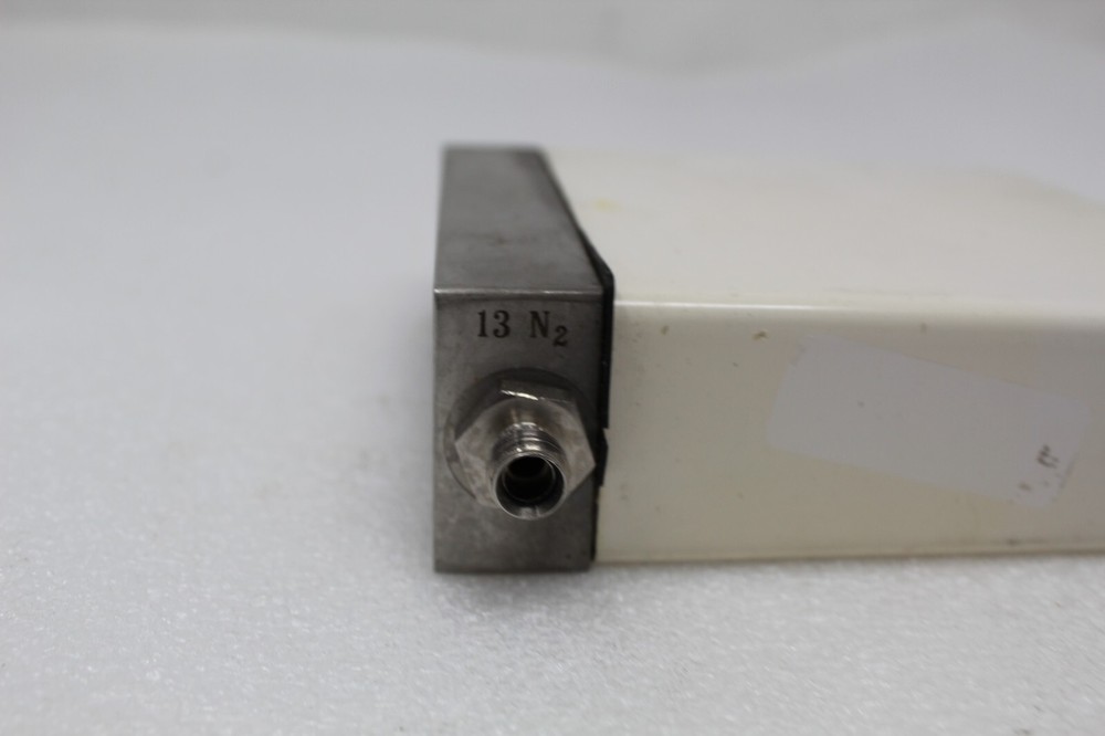 Applied Materials AFC-550 Mass Flow Controller 20-1000 sccm Nitrogen Gas