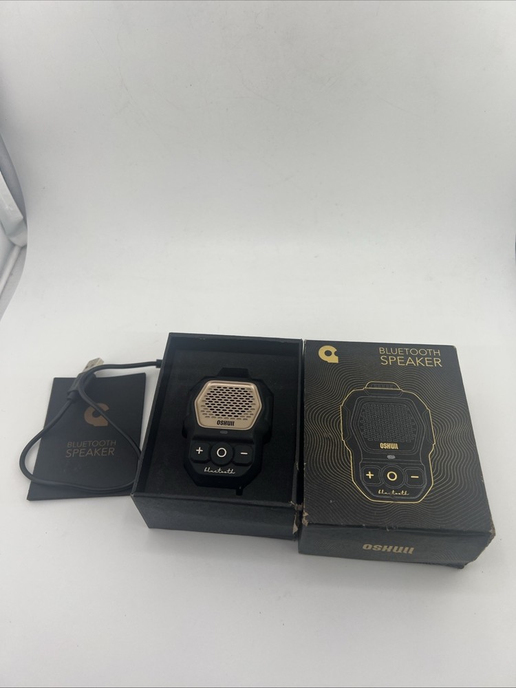 OSKULL Compact Bluetooth Wearable Waterproof Speaker OSKULLCBS01