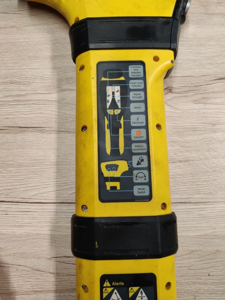 Vivax Metrotech VScan Rx Cable Pipe Utility Locator With Case Tested