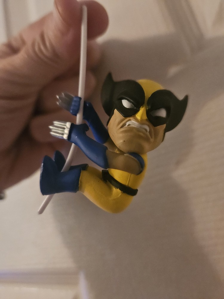 Marvel Comics MCU Studios X-MEN WOLVERINE Cable Cord Holder Climber Accessory 📲
