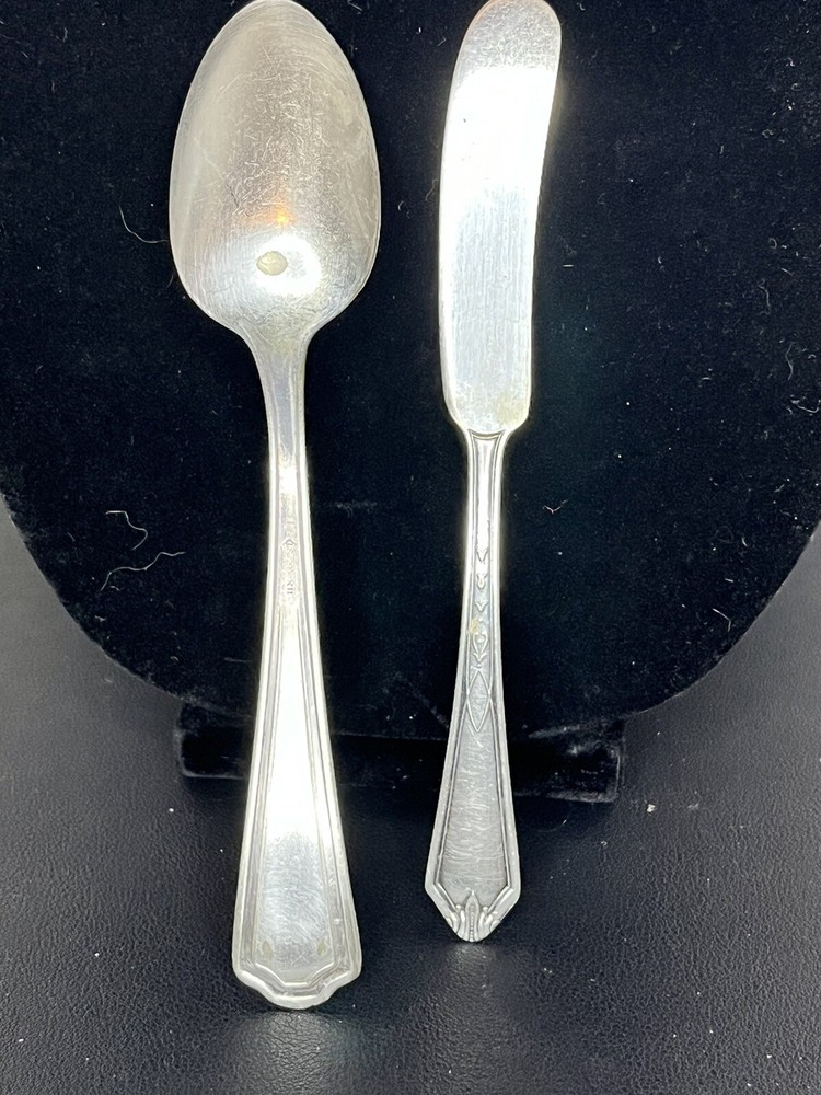 International S. Co., XII, Silver plated Spoon & Unbranded Butter Knife Serving