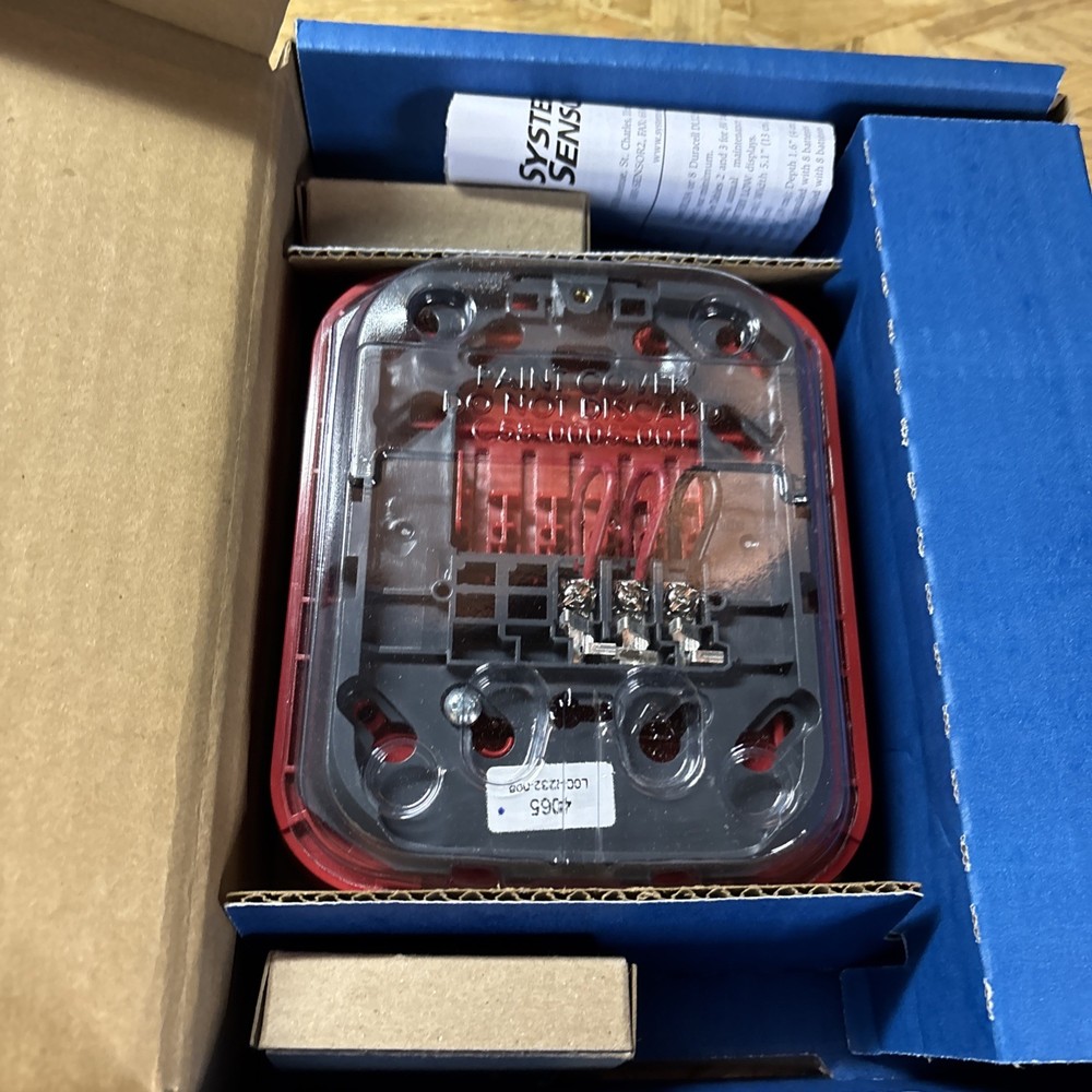 System Sensor WAV-RL Swift Wall Mount Wireless AV Base