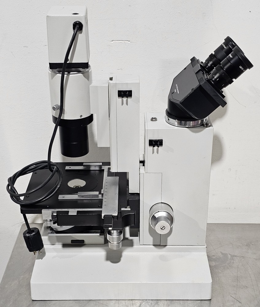 Leitz Diavert Inverted Phase Contrast Tissue Culture Microscope