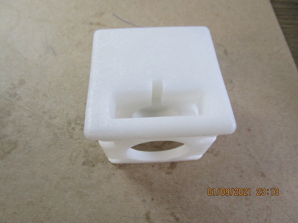 HOBART 6614,6801 GUIDE BAR INSERT