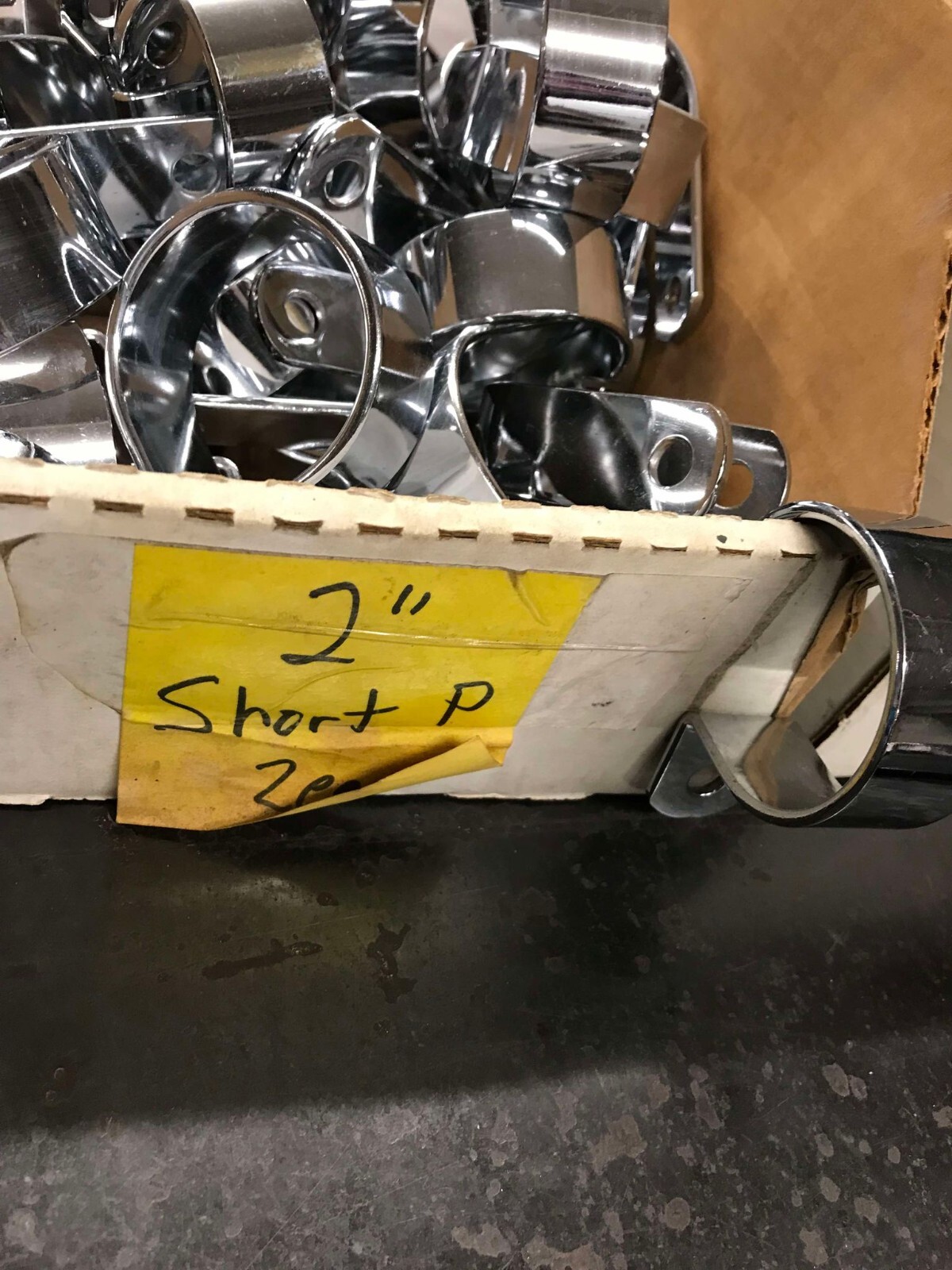 Harley 4pk universal motorcycle p clamps mounts exhaust 2" pipe muffler