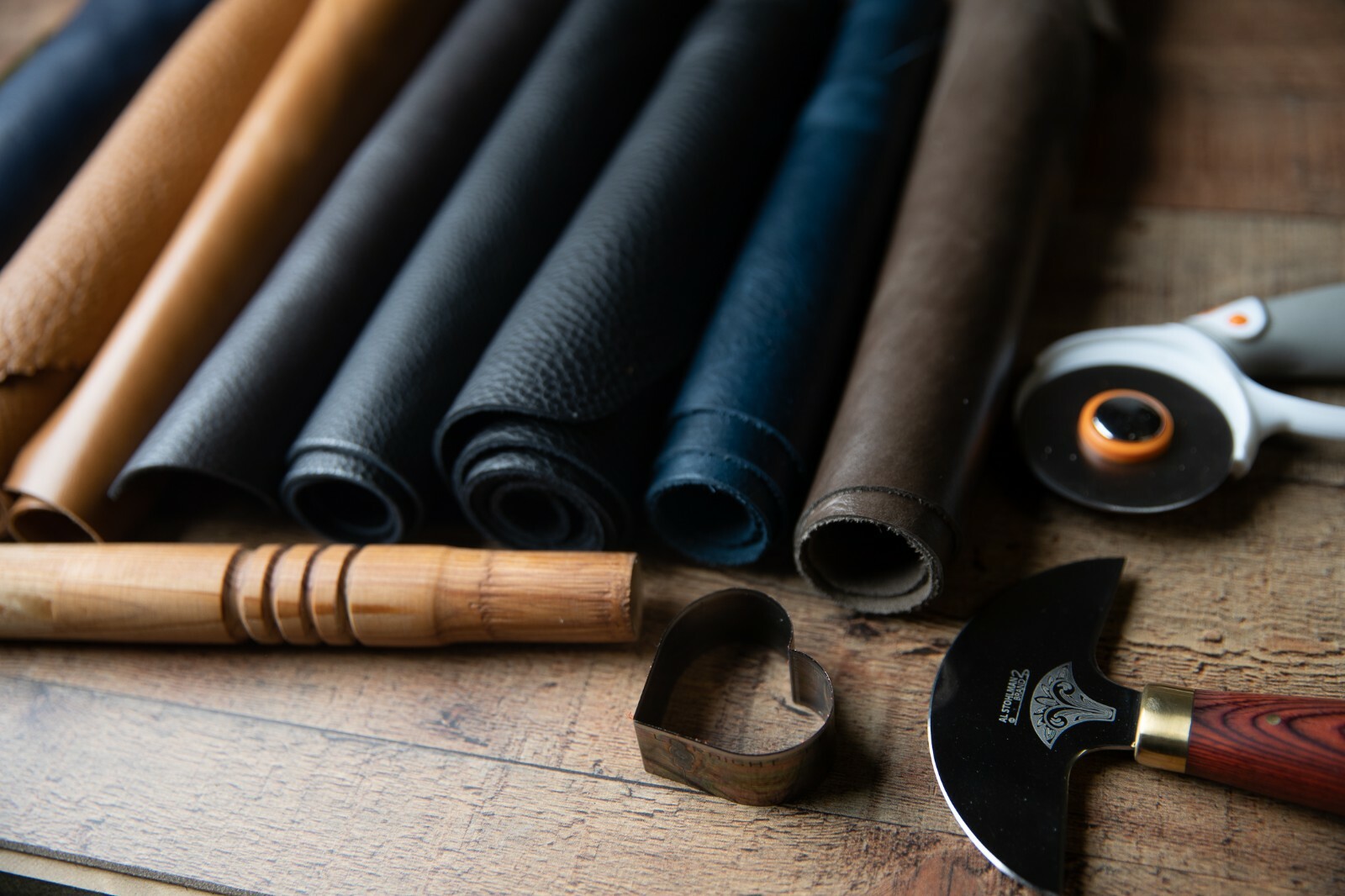 Premium Italian Cowhide Leather Scraps upholstery --- X Large Size Pieces 12"x18