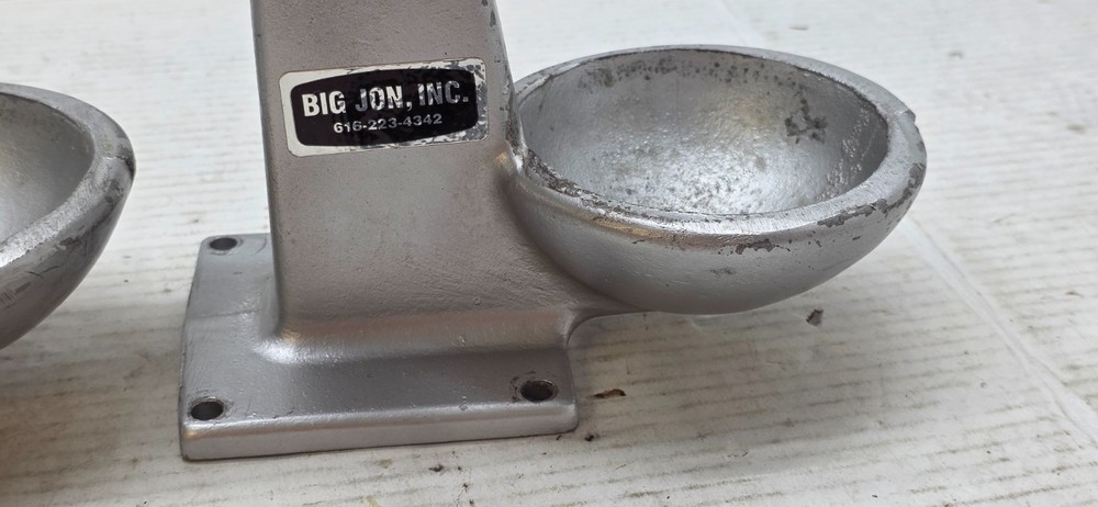 2 BIG JON DOWNRIGGER BALL HOLDER CRADLE PEDESTAL 6" RISER MOUNT BASE TOWER FISH