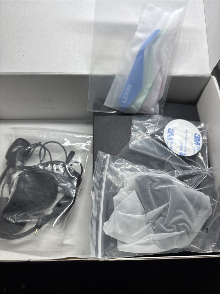 Motorcycle Intercom Helmets Bluetooth Headsets Handsfree Communicator FM Radio