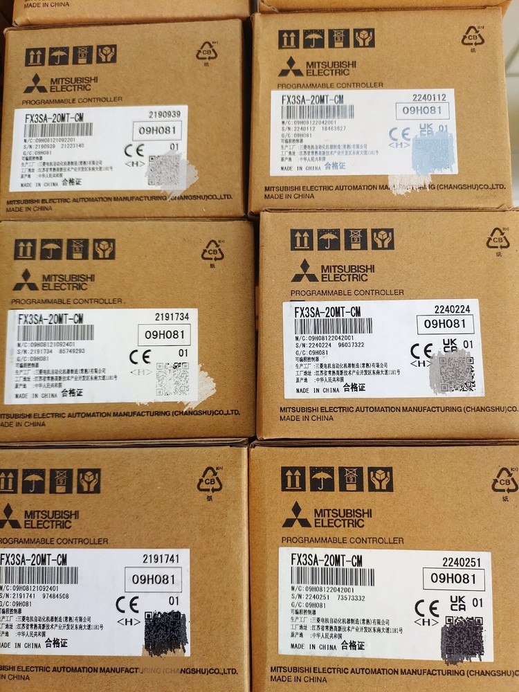 1pcs Mitsubishi FX3SA-20MT-CM Programmable Controller