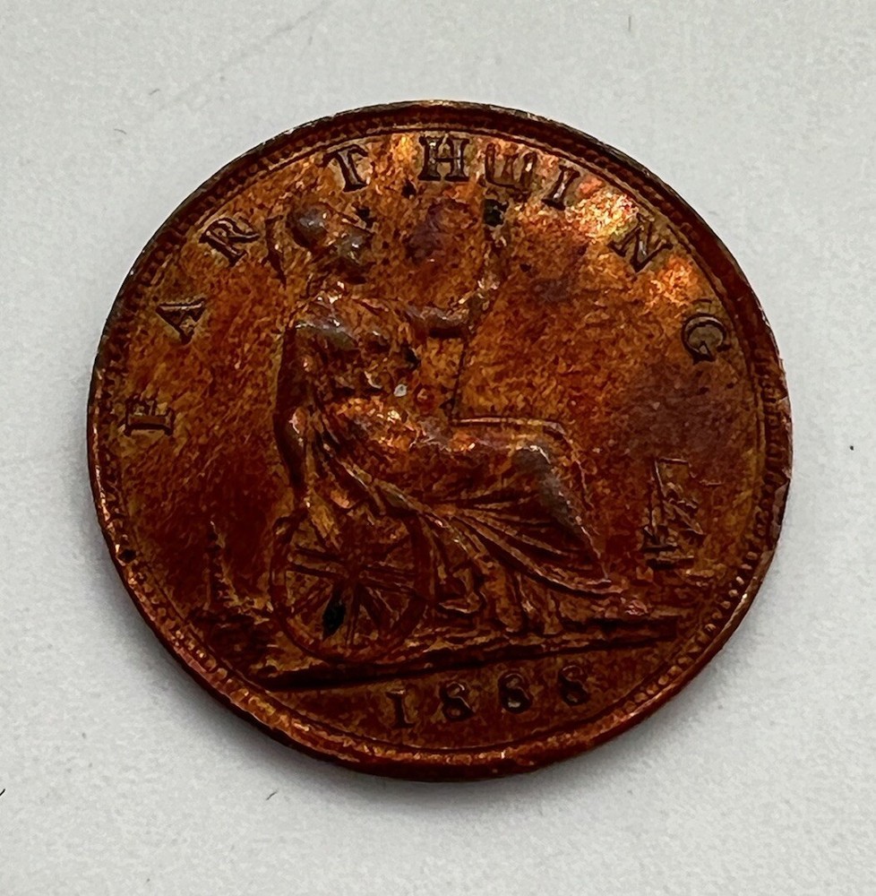 Great Britain - 1888 - Farthing - Sharp Details Old Copper Coin 🇬🇧