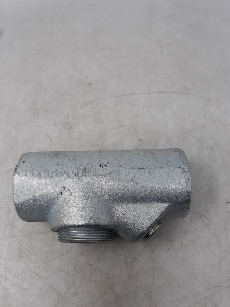 Appleton 1-1/4" Sealing Fitting Explosionproof Conduit Body - Unused