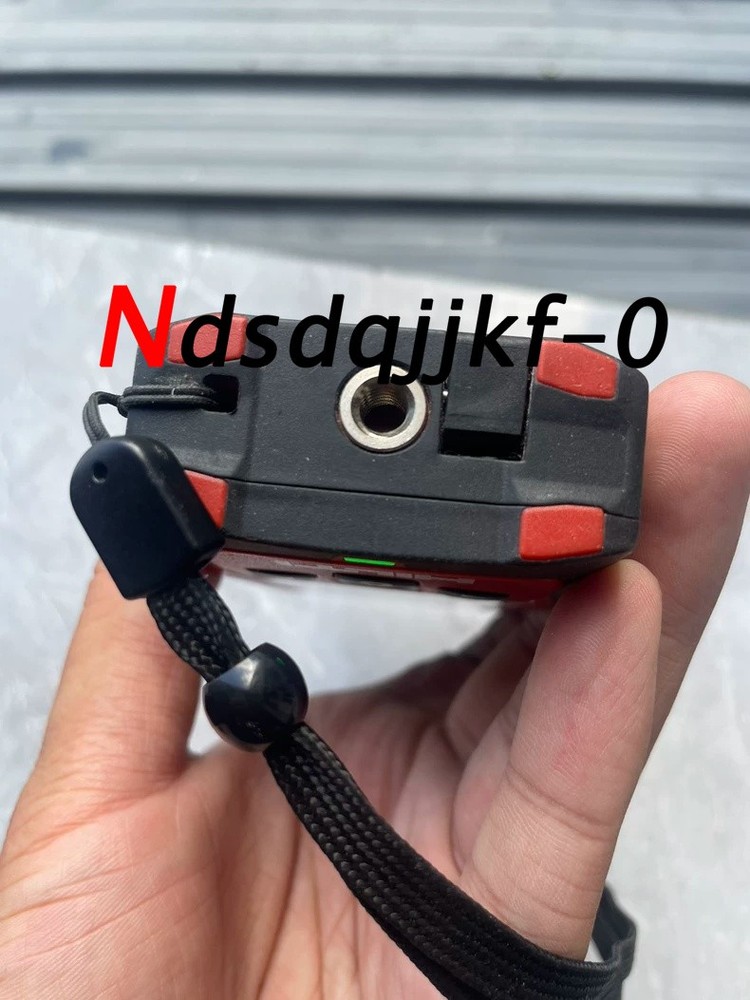 1PCS USED Hilti - PD-E Laser range meter PD-E 100%Good function Free Shipping