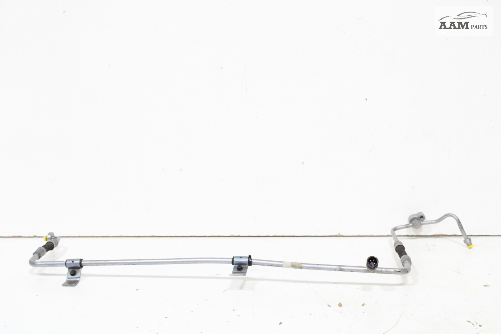 2022 VOLVO VNL 860 TRUNK D13 SLEEPER AIR CONDITIONING AC A/C HOSE PIPE LINE OEM