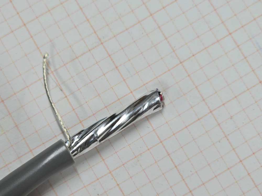 Carol C0755A 24/9C Shielded Tinned Communication/Computer Cable Riser Gray /50ft