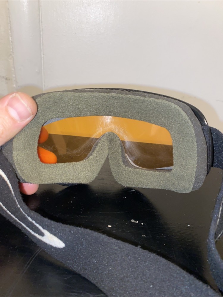 Oakley E Frame Carbon Fiber Goggles Ventilated Nose Read