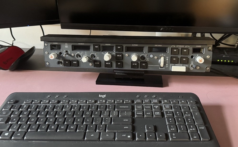 Winwing PAP 3 Boeing Panel Desktop Stand (Mount Only)