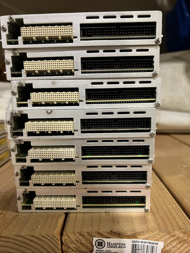 National Instruments SCXI DAQ modules 1126 Frequency Input
