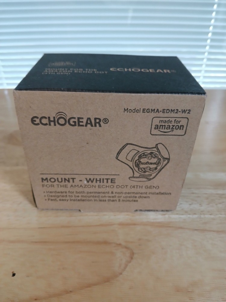 ECHOGEAR Wall Mount for Amazon Echo Dot (4th Generation) White