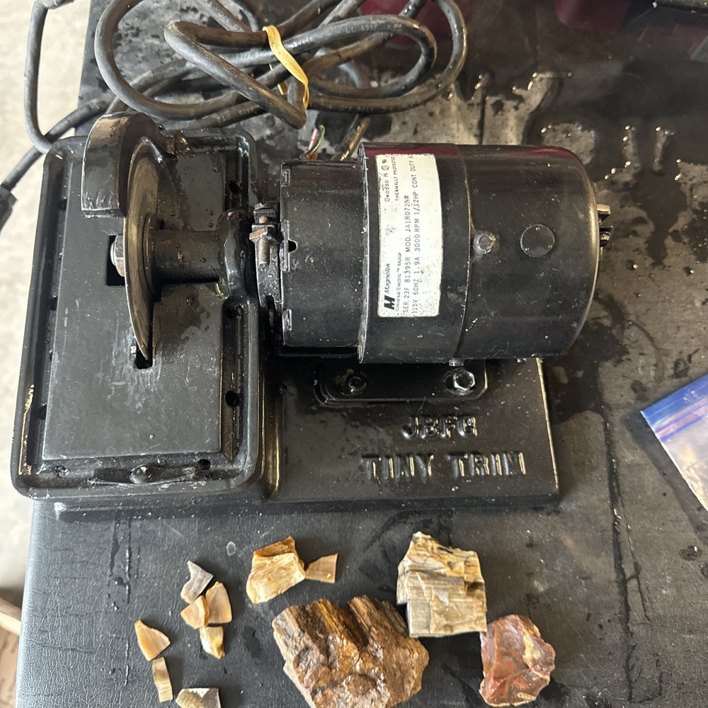 JBFG Tiny Trim Lapidary Saw