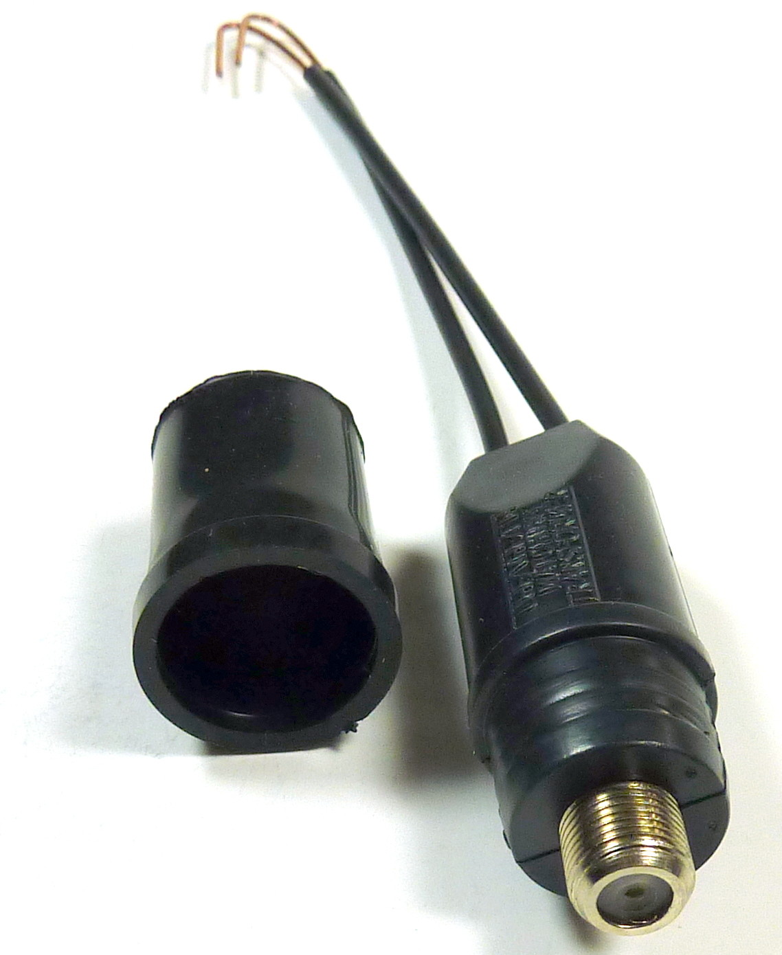 3-Pk Outdoor TV Antenna Matching Transformer Balun VHF/UHF/FM 300 To 75 Ohm