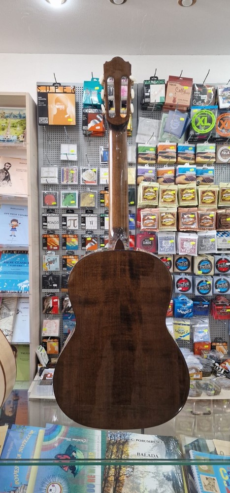 HORA N1010 classic maple guitar