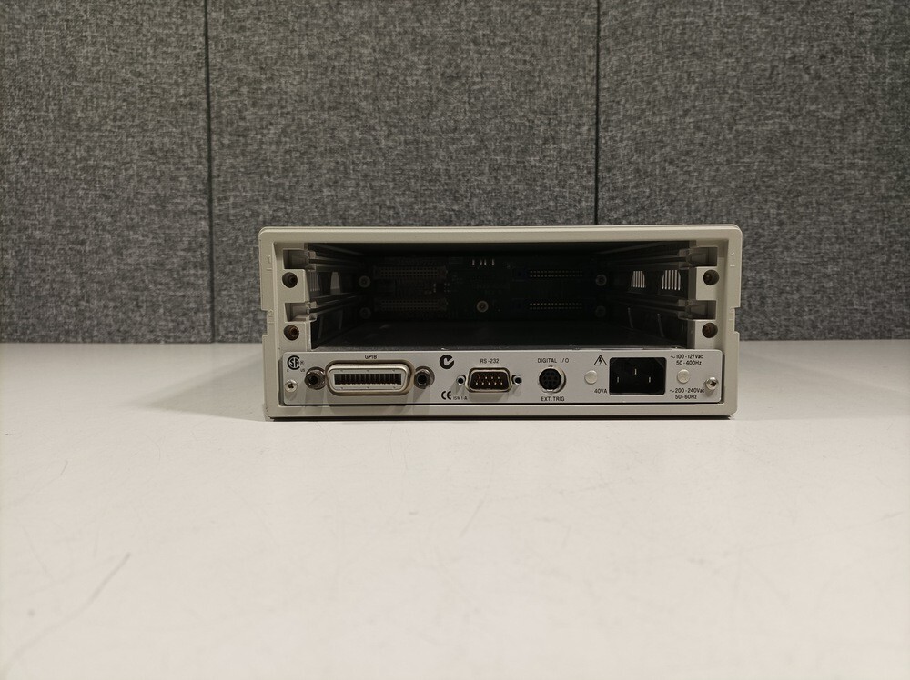 Agilent 3499B switch/ control system