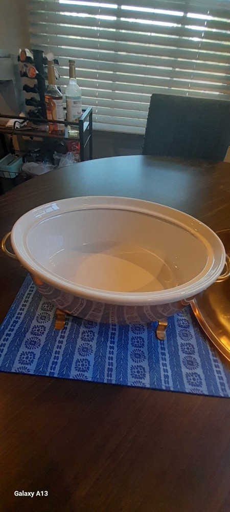TWO QUART COPPER AND CERAMIC OVAL CHAFING DISH WITH LID