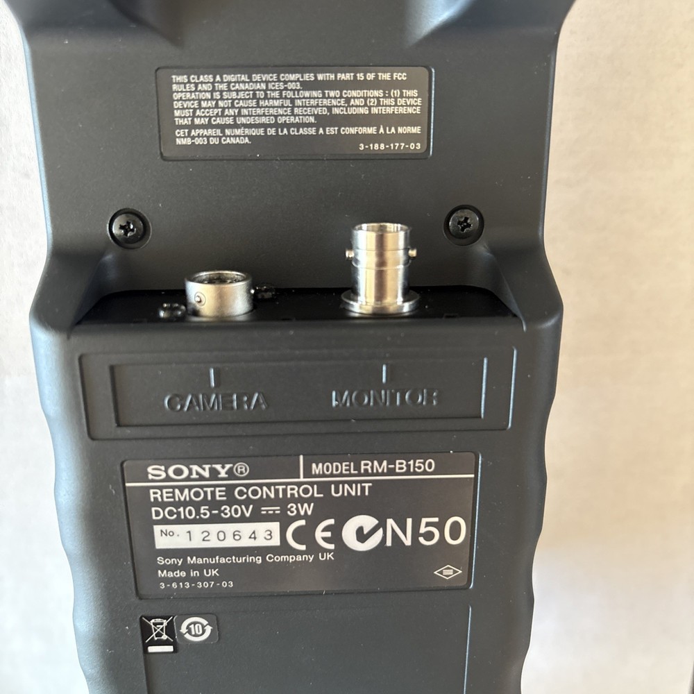 SONY Remote Control Unit RM-B150 RMB150 Used
